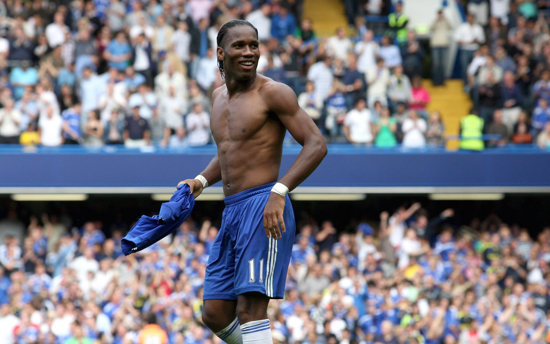 乐鱼(LEYU)体育-五大联赛比赛中是否越来越多采用双边路突破战术,双边路体系