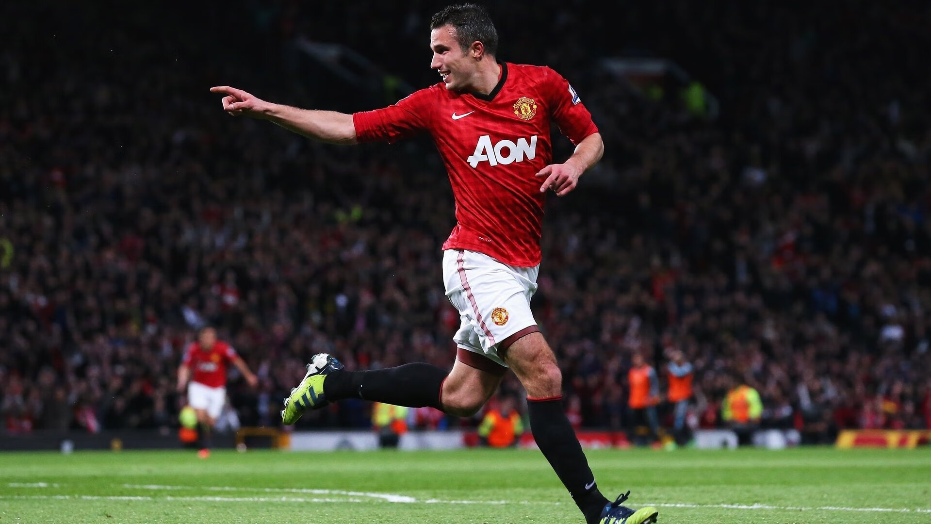 leyu乐鱼-巴尔：全黑队中场的“支柱”，他的防守让对手无从突破